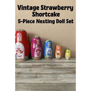 Vintage Strawberry Shortcake Wooden Nesting Dolls Set of 5 - 1980s Collectible